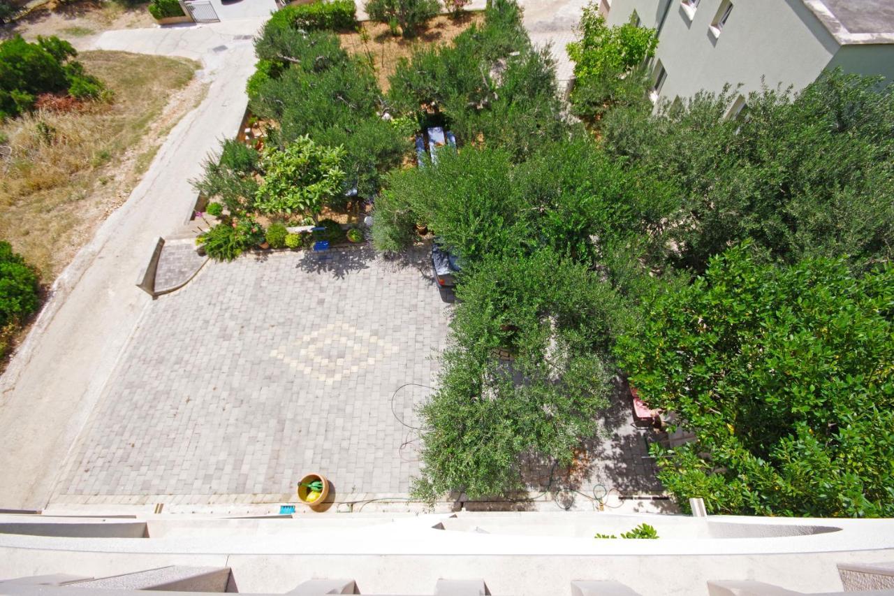 Matanovi Dvori Md Apartments Makarska Exteriör bild